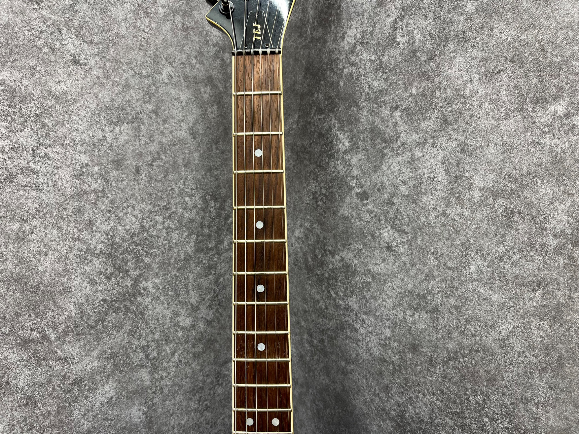 フェルナンデスエレキギター 富士山デザイン 楽天市場】FERNANDES【JS-100】ブラック【中古/エレキギター