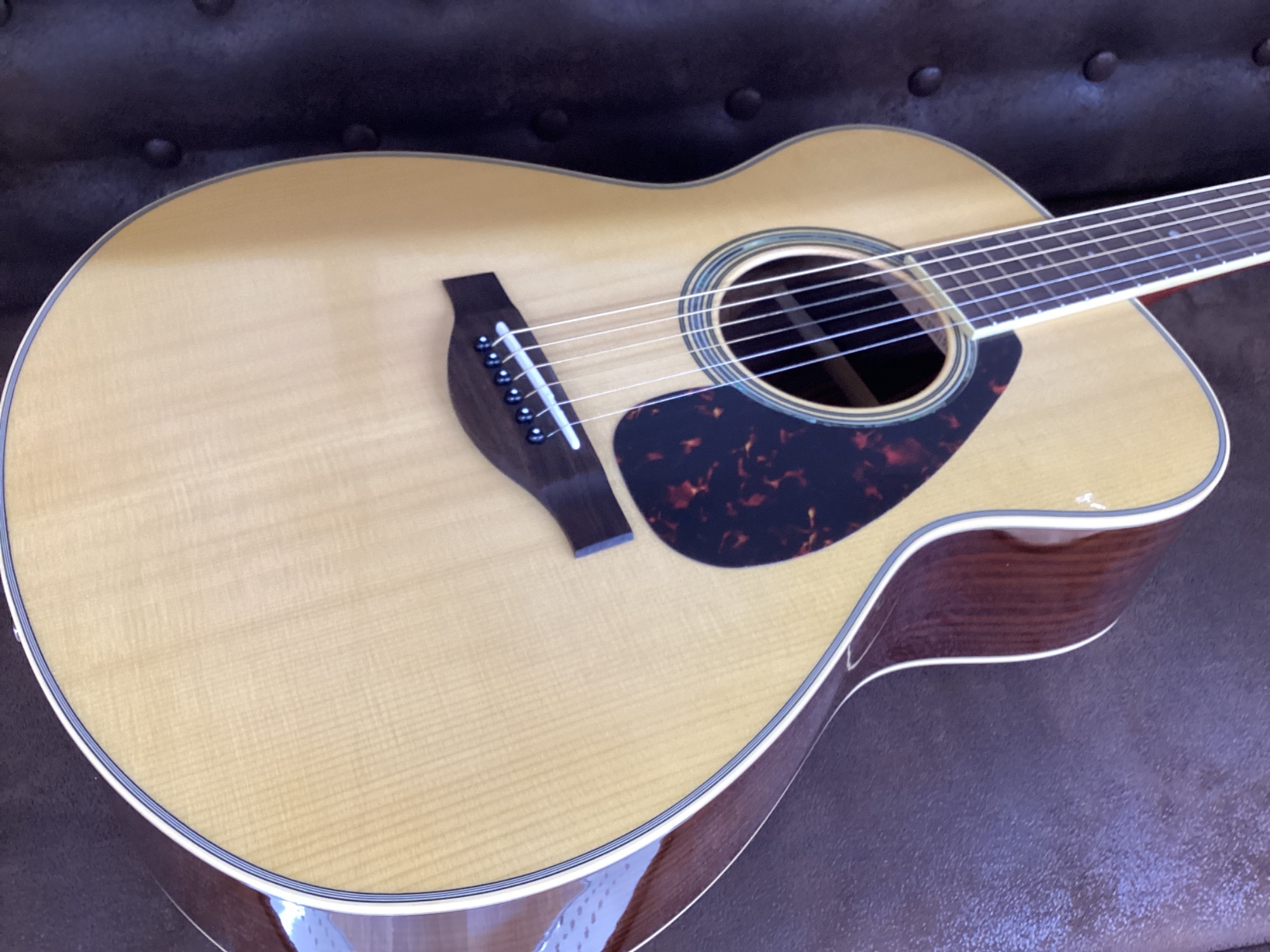 YAMAHA（ヤマハ）アコースティックギター LS6】をご紹介
