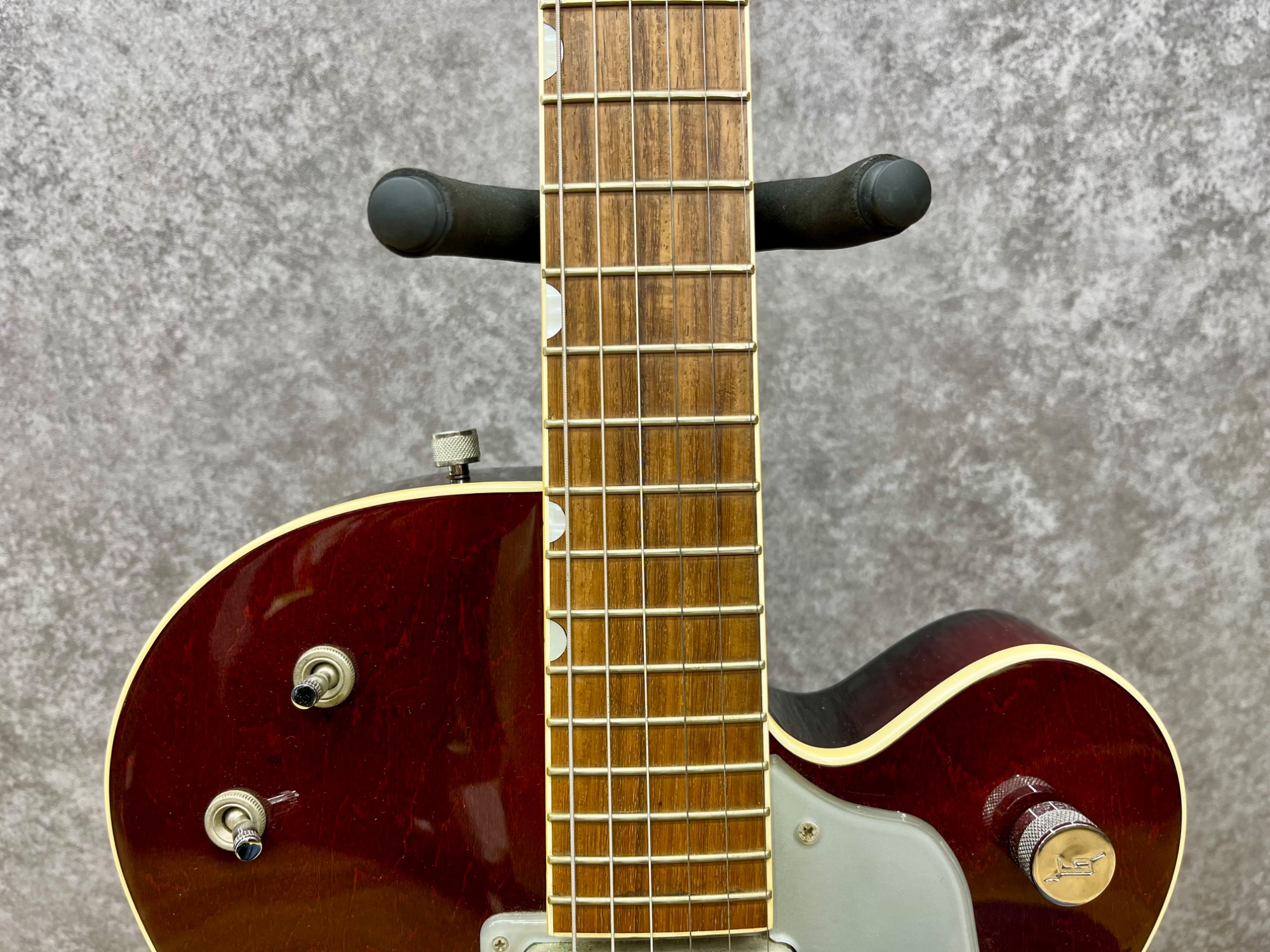 GRETSCH (グレッチ) のエレキギターテネシーローズ 】をご紹介