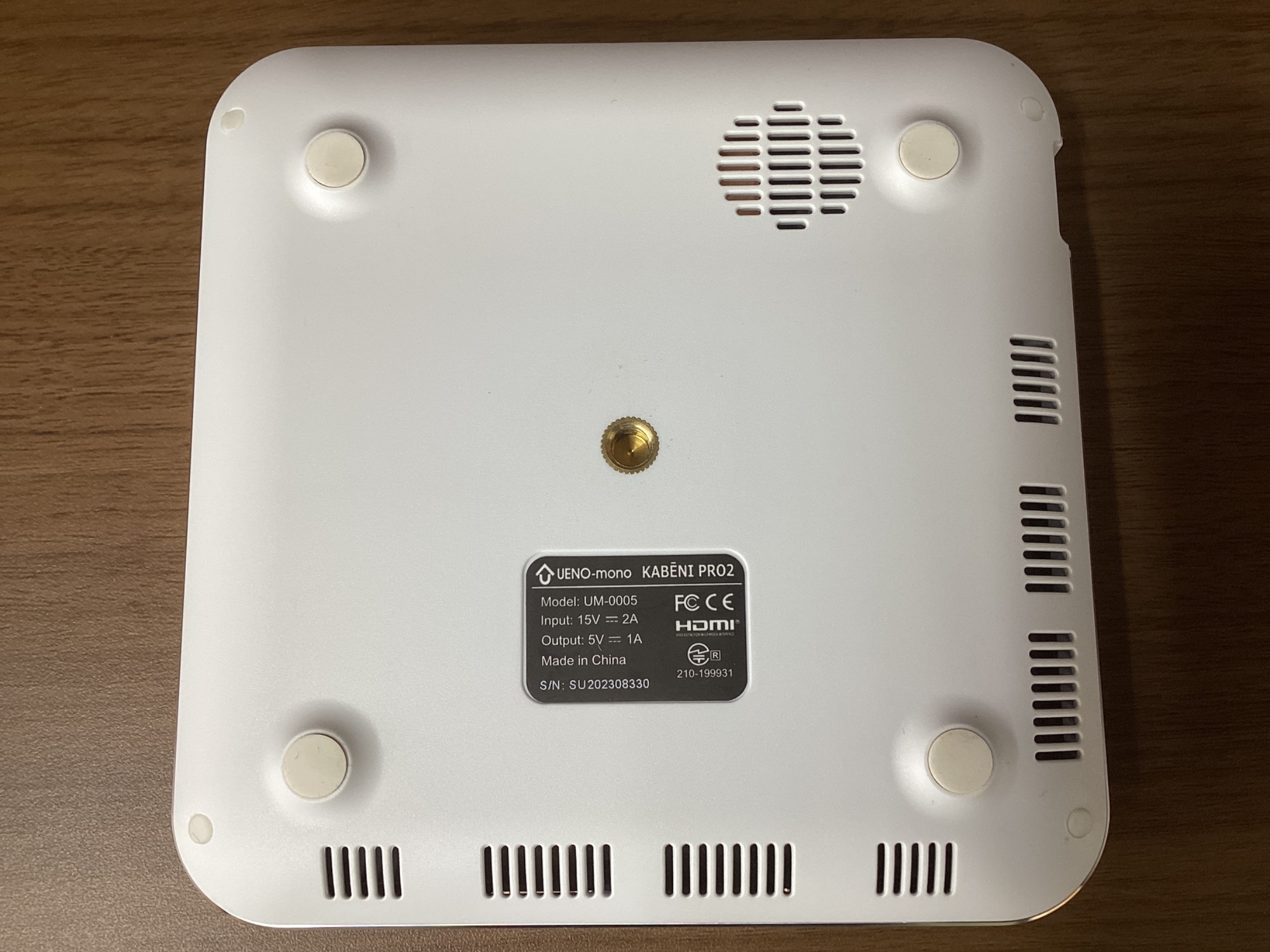 UENO-mono KABENI PRO2 プロジェクター KABĒNI PRO2（カベーニプロ2）モバイルプロジェクター | 小さい