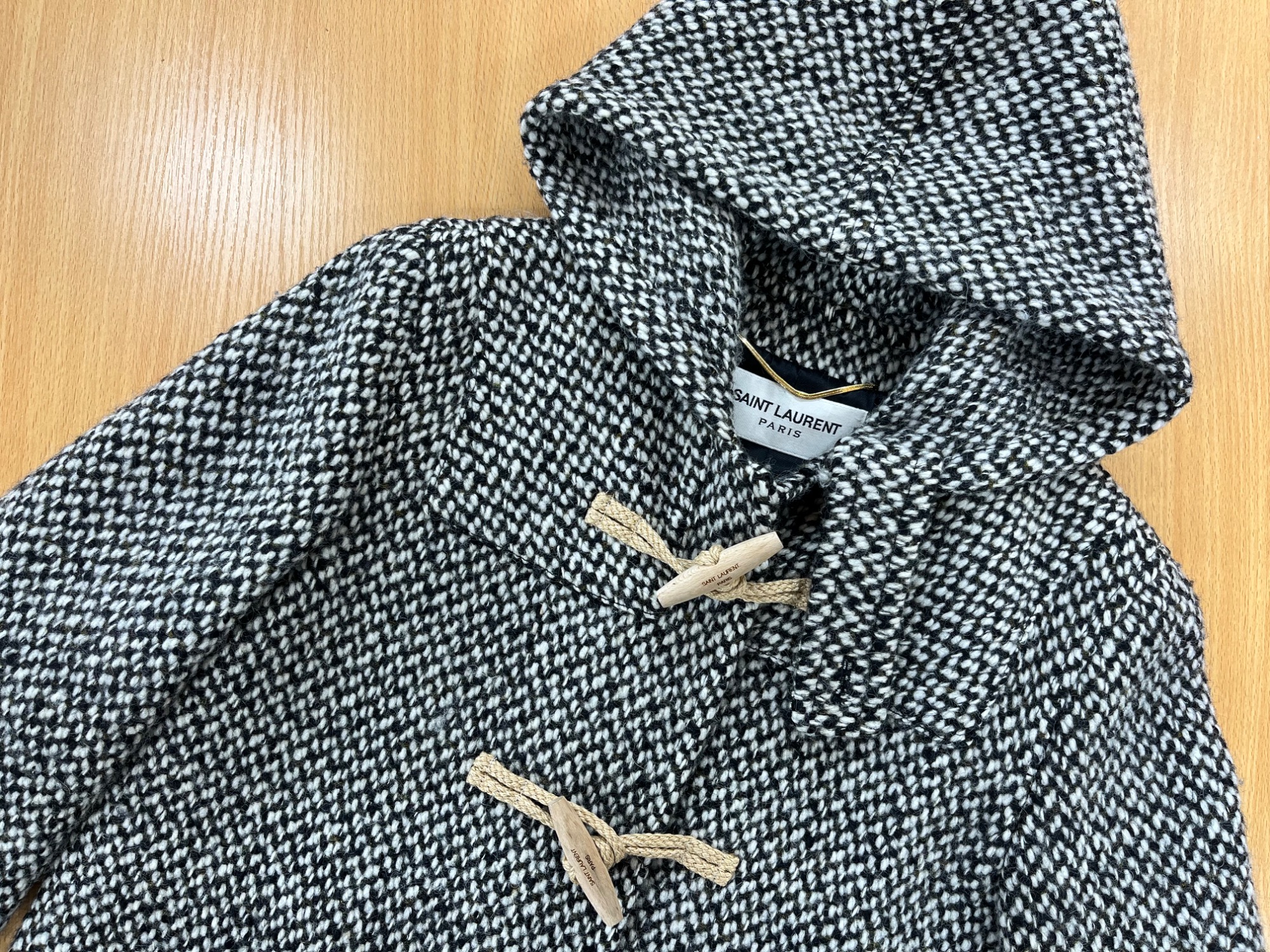 Saint Laurent Paris (サンローランパリ) ダッフルコート】をご紹介