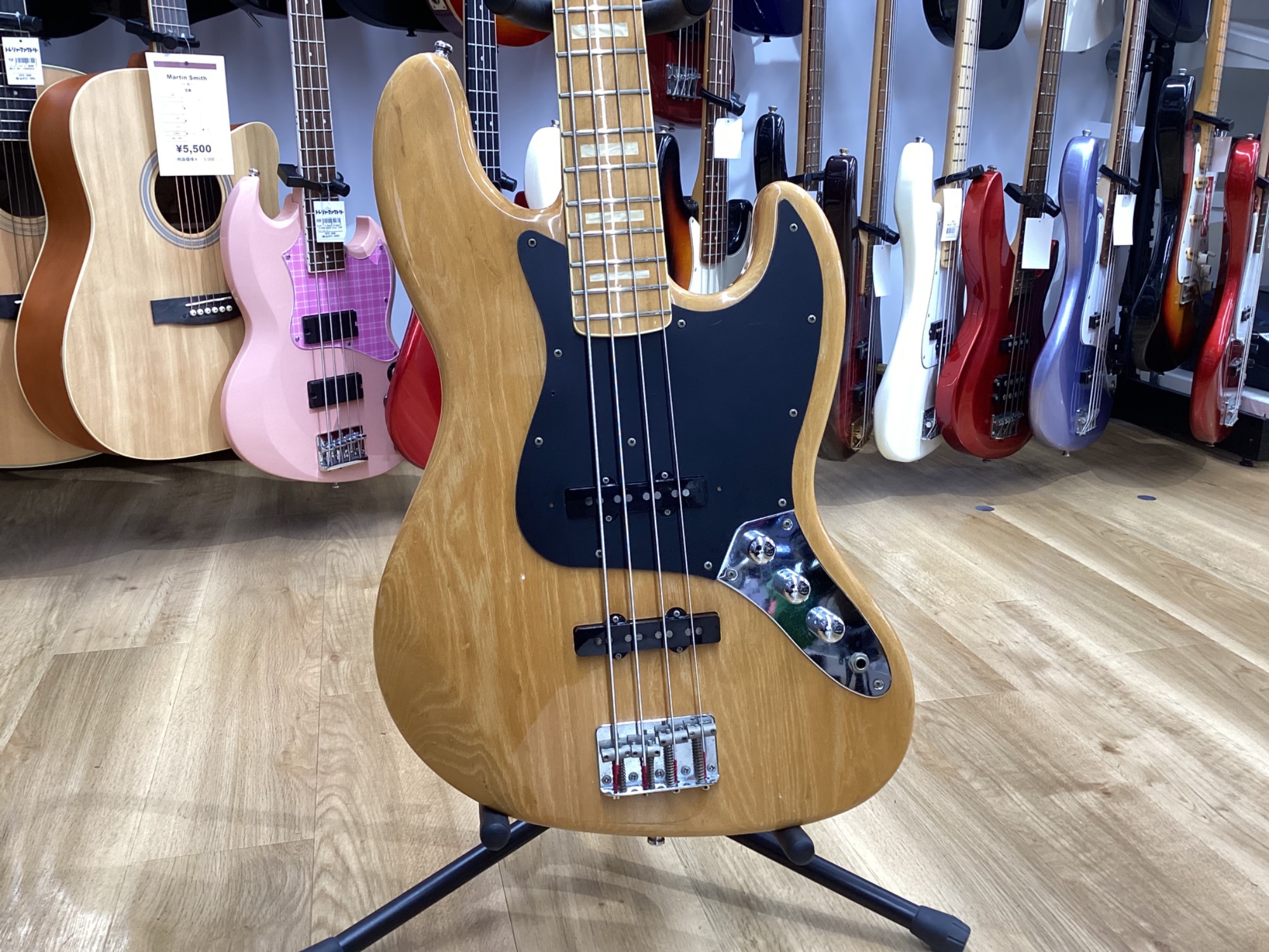 FENDER JAPAN(フェンダージャパン) ジャズベース JB75-90US】をご紹介