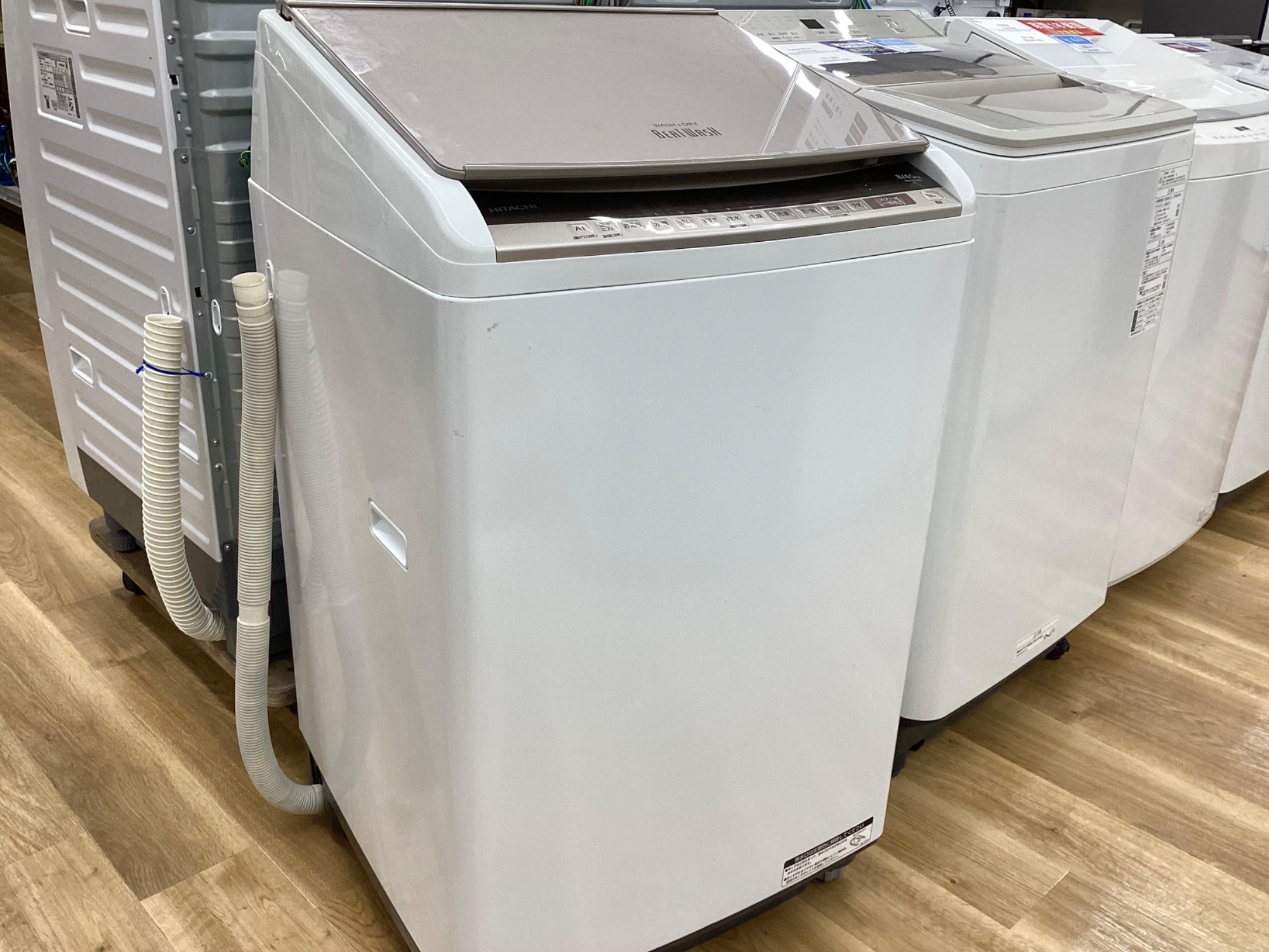 HITACHI(日立)の縦型洗濯乾燥機のご紹介です！