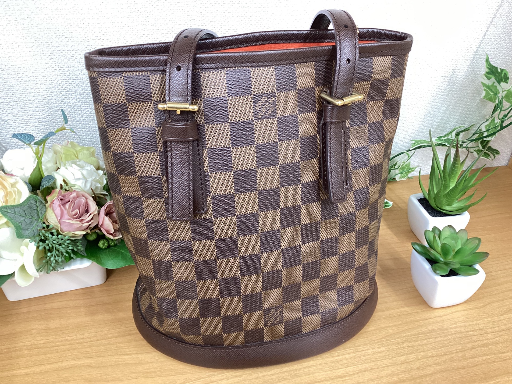 LOUIS VUITTON(ルイヴィトン)ダミエ マレ トートバッグ】をご