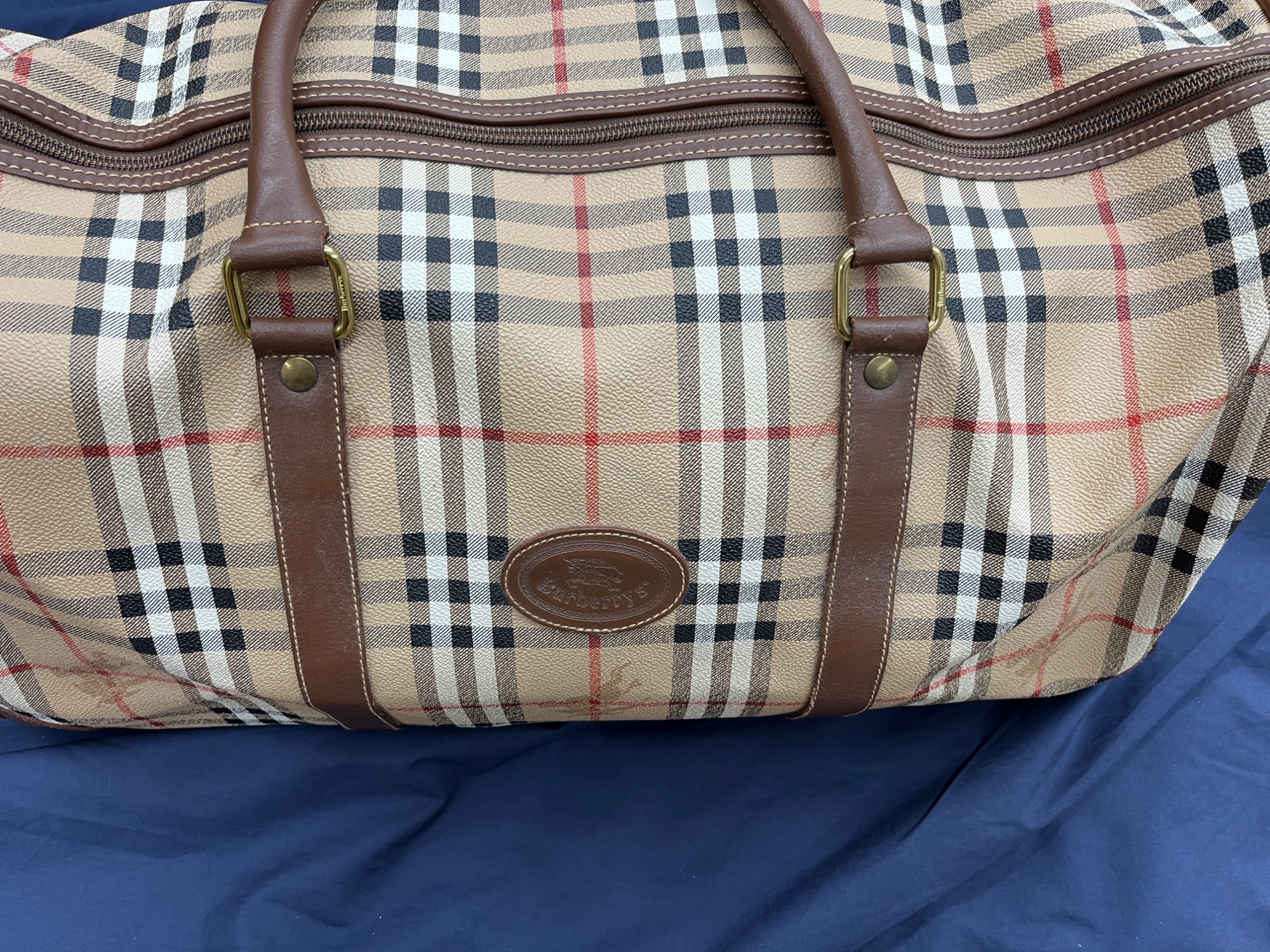 Burberry's(ﾊﾞｰﾊﾞﾘｰｽﾞ）ノヴァチェック ボストンバッグ】をご紹介