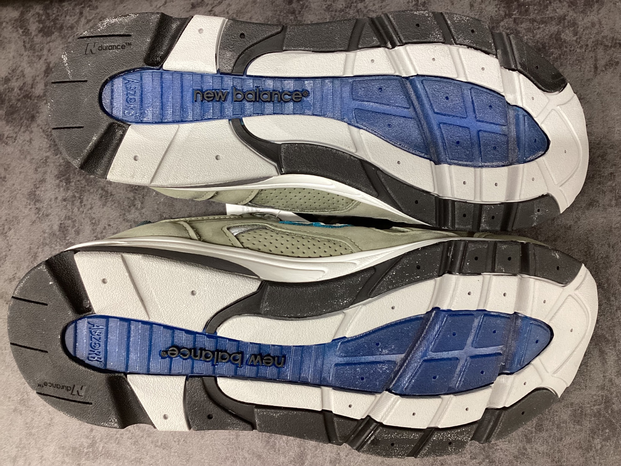 NEW BALANCE(ニューバランス)スニーカー M1700JP USA】をご紹介