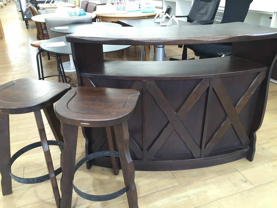 カリモク・RUSTICのカウンター&チェアセット入荷！【花小金井店