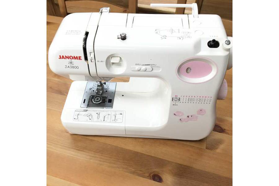 家庭用足踏みミシン JANOME(ジャノメ) 662型 JA3800入荷！手芸