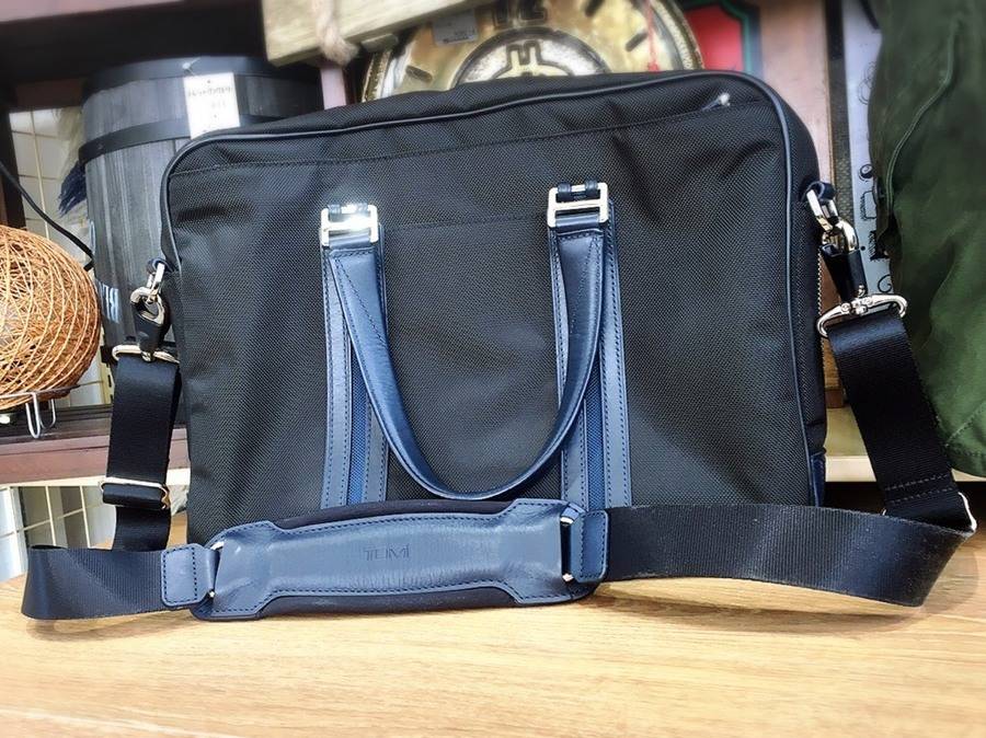 TUMIのラップトップ・ブリーフケースを入荷しました！【花小金井店