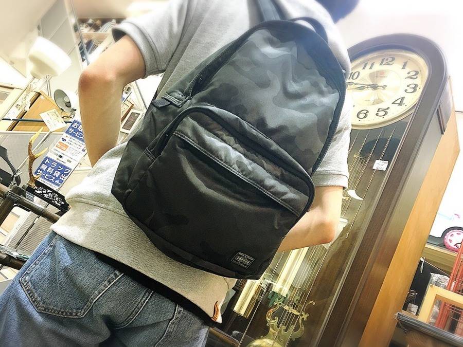 限定お値下げ中　【新品未開封】ポーター　POTER JALオリジナル デイパック 新品未開封】ポーター POTER JALオリジナル デイパック - メルカリ