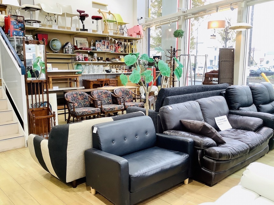 Organic Modernism（オーガニックモダニズム）大理石天板のロー