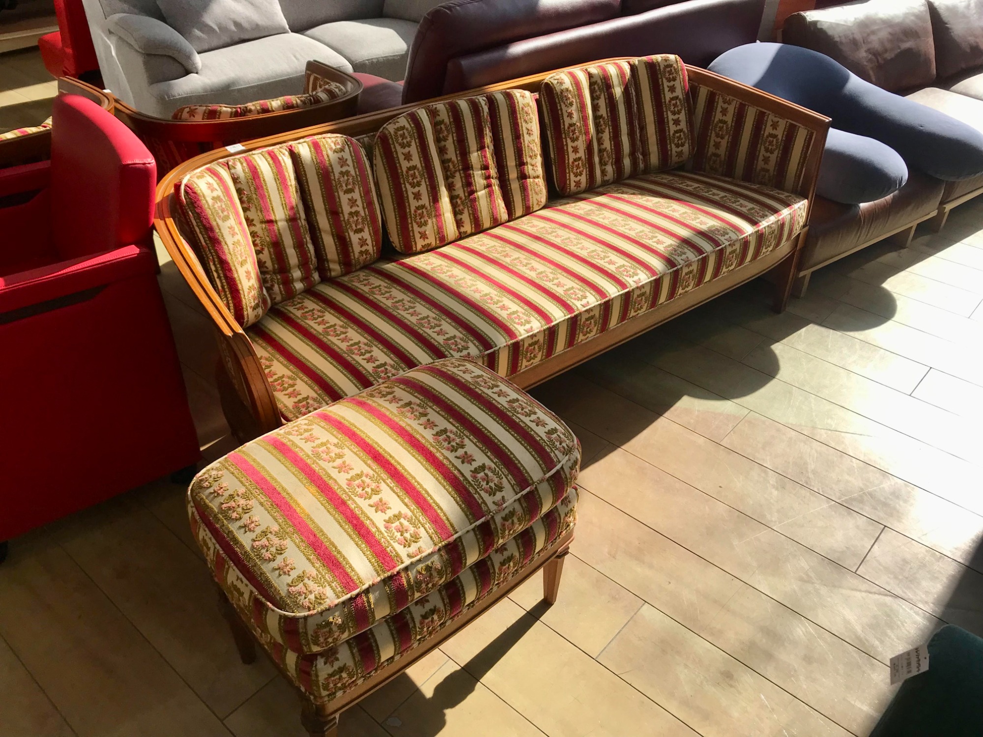 DREXEL HERITAGE】3人掛けソファー(オットマン付)が入荷いたしました