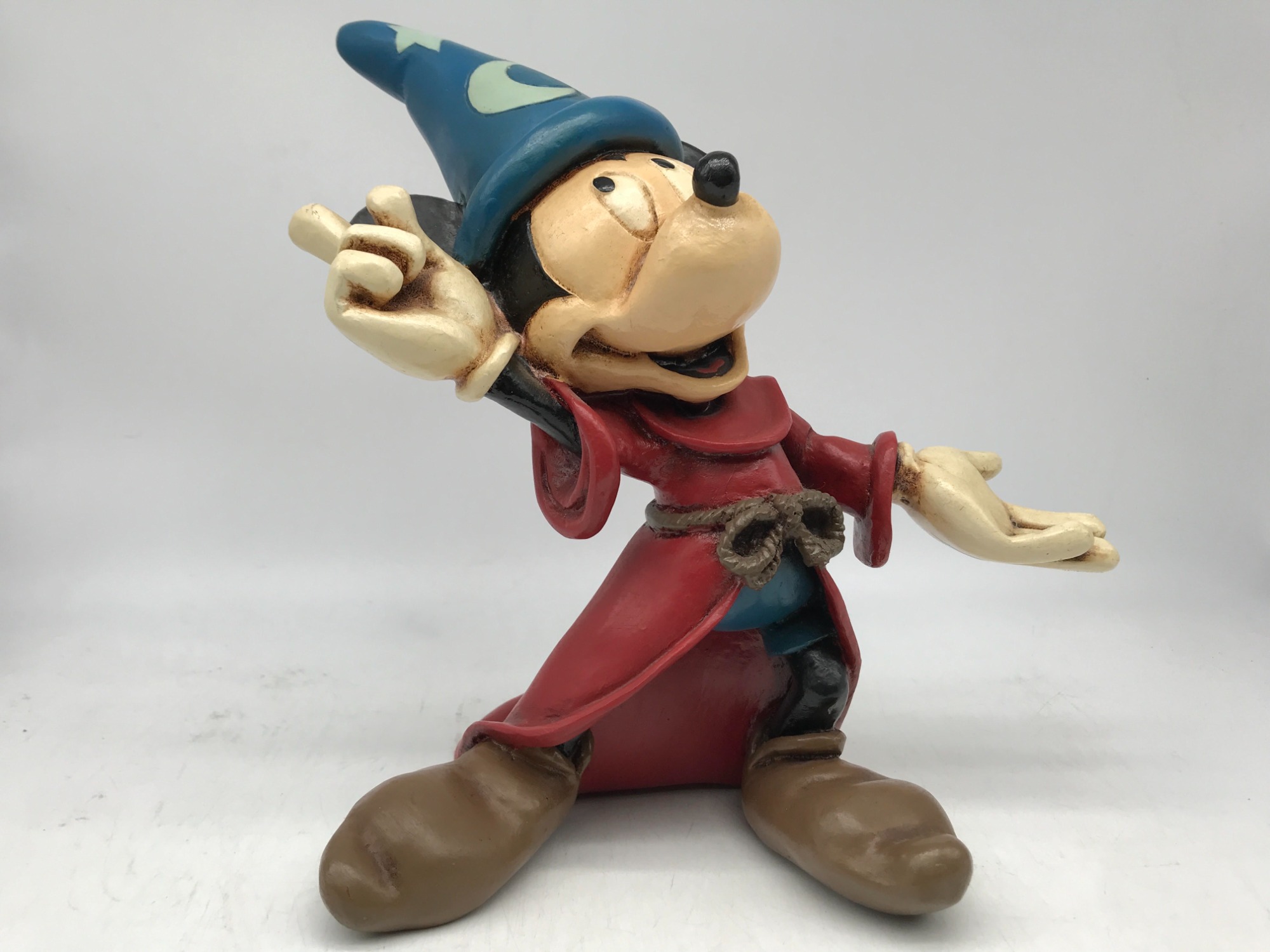 Disney】FANTASIA / 魔法使いの弟子 ミッキーフィギュア24.5cmが入荷