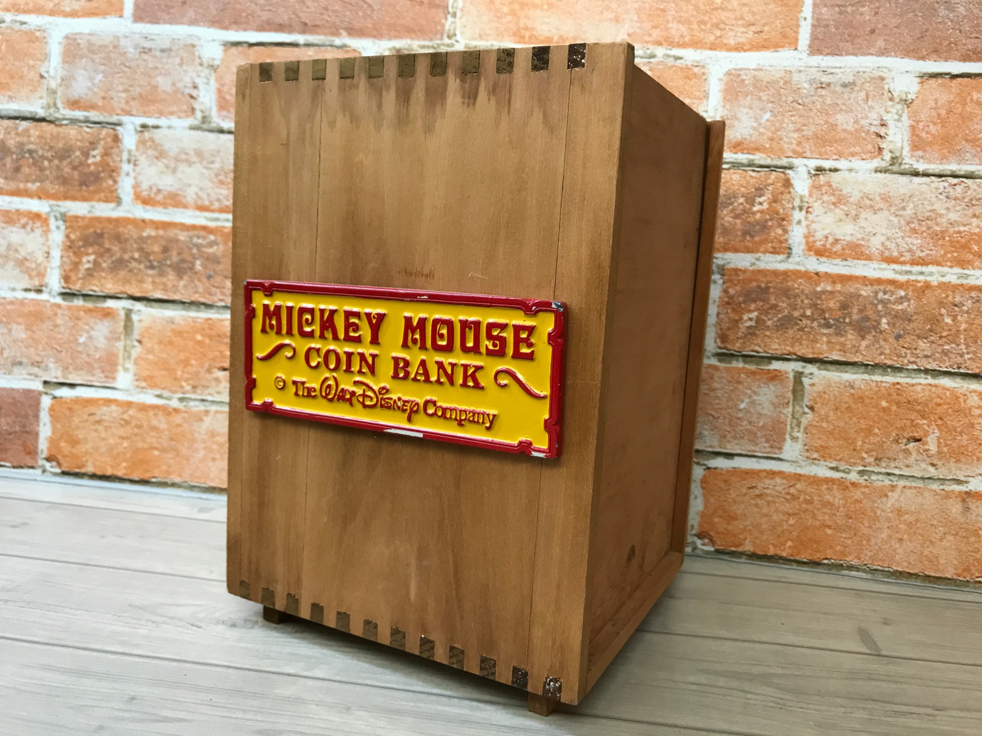 Mickey Mouseミッキーマウス60周年 コインバンク coinbank 人気のレトロホビー！】ミッキーマウス60周年 コインバンクをご