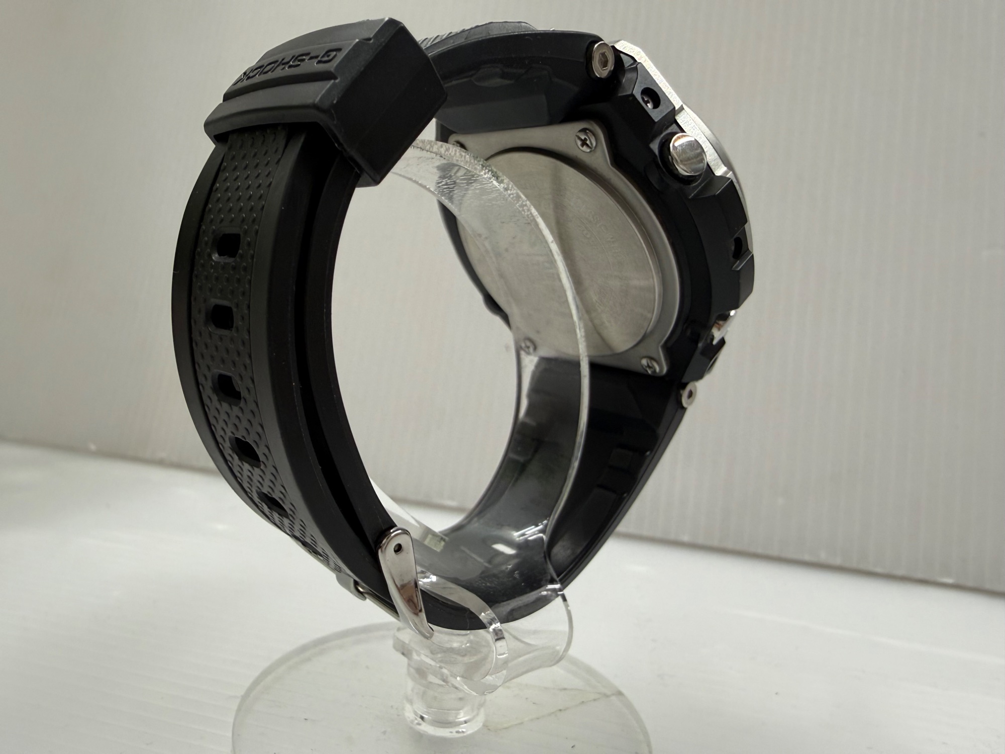 CASIO / カシオ】腕時計 GST-W110｜シックなブラックカラーの電波