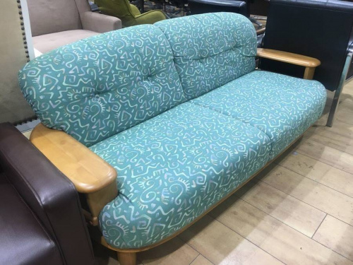 ソファーのkarimoku