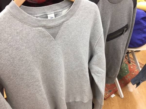 フィギュアのスウェット