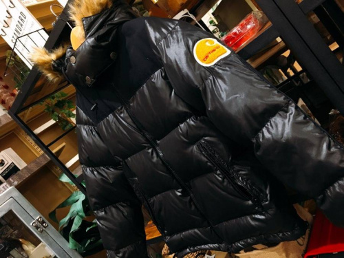 ジャケットのダウン