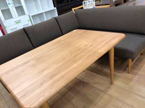 家具のダイニングセット