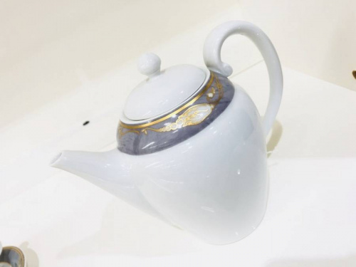 カップ＆ソーサーの花小金井洋食器
