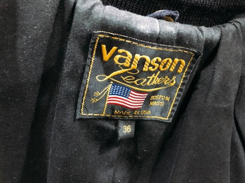 VANSONの花小金井衣類