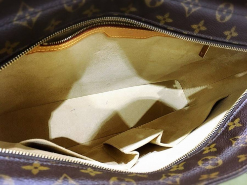 花小金井ルイ ヴィトン