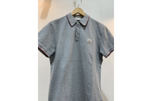 ポロシャツ　定番　モンクレール　MONCLER 強化買取の武蔵野市 小金井市 国分寺市 小平市 杉並区 中古 古着  スニーカー 買取　キャンペーン中