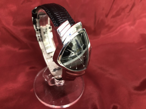 ブランド・ラグジュアリーの腕時計