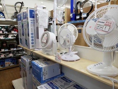 扇風機の武蔵野市 小金井市 国分寺市 杉並区 中古 家電 冷蔵庫 洗濯機 テレビ レンジ 炊飯器  扇風機 ダイソン dyson 新生活 応援 買取 販売