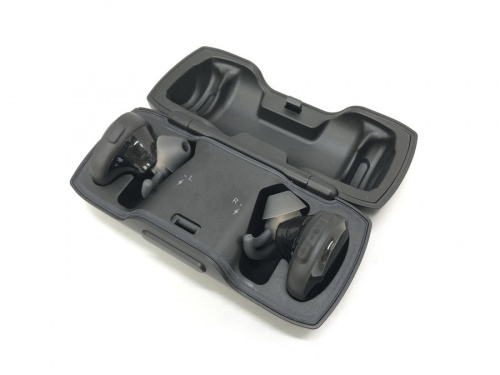 ワイヤレスイヤフォンの武蔵野市 小金井市 国分寺市 杉並区 中古イヤフォン ヘッドホン スピーカー Bluetooth 買取 販売