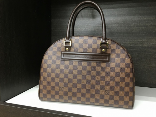ブランド・ラグジュアリーのLOUIS VUITTON