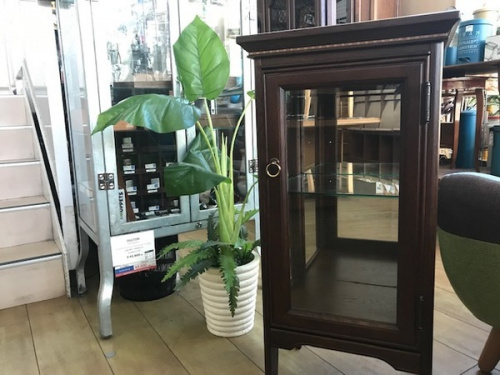 家具のソファ