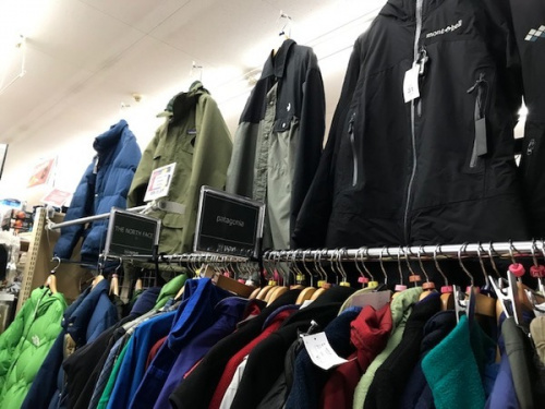 レディースファッションのジャケット