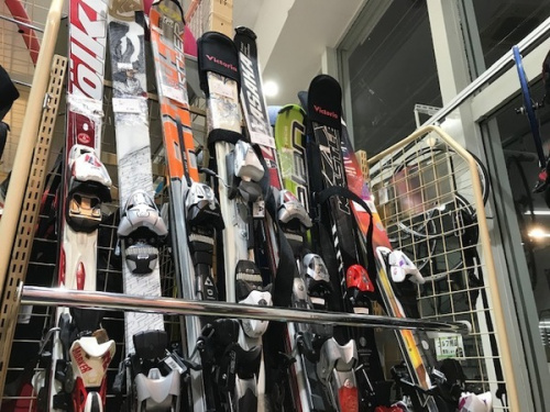 武蔵野市 小金井市 国分寺市 小平市 杉並区 中古 スキーウェア スノボウェア 販売 買取の花小金井スポーツ