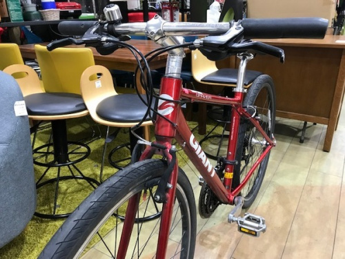 スポーツ用品の自転車