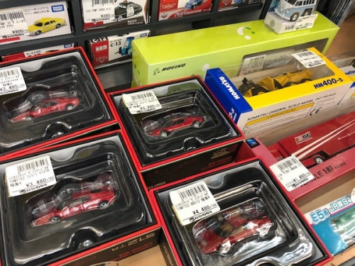 おもちゃのプラレール　トミカ　アンパンマン　シルバニアファミリー　仮面ライダー　鉄道模型　フィギュア　プラモデル　ミニカー