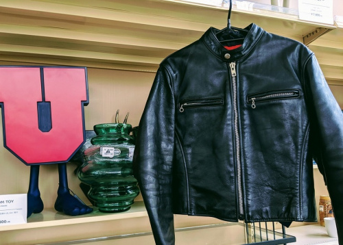 メンズファッションのレザージャケット