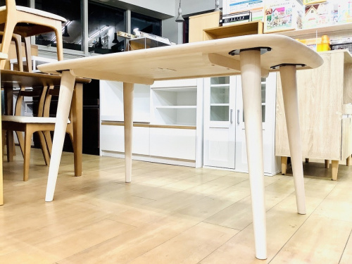 ダイニングセットのニトリ