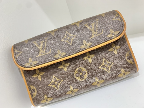 バッグ・財布のポーチ