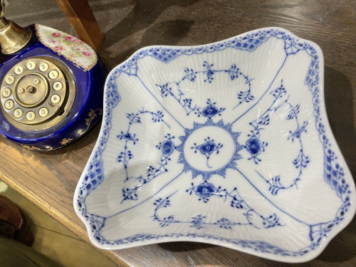 テーブルウェアの洋食器