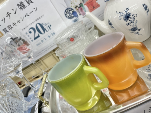 テーブルウェアの洋食器