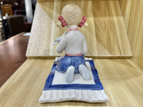 Royal Copenhagenの花小金井食器