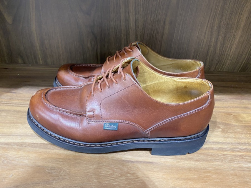 シューズのUチップシューズ