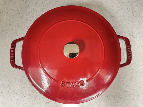 ブレイザー ソテーパンのSTAUB