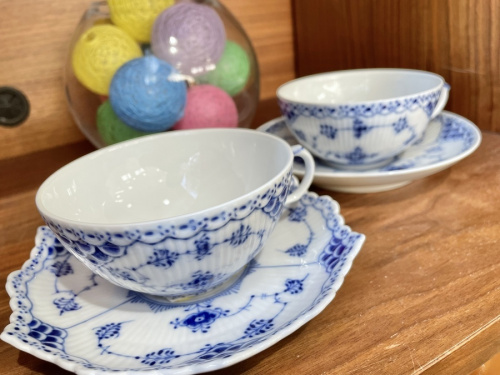 テーブルウェアの洋食器