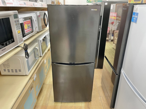 冷蔵庫の2ドア冷蔵庫