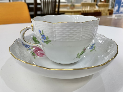 カップ&ソーサーのMEISSEN