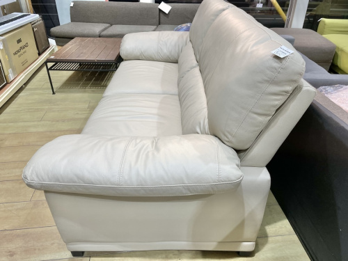 3人掛けソファーのニトリ