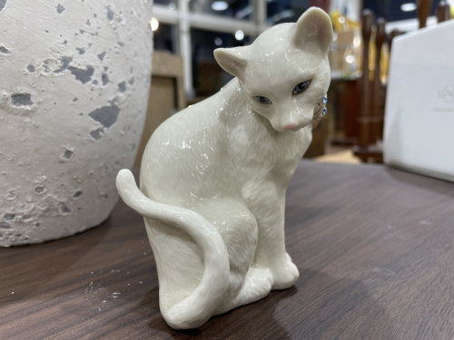 インテリア小物のフィギュリン