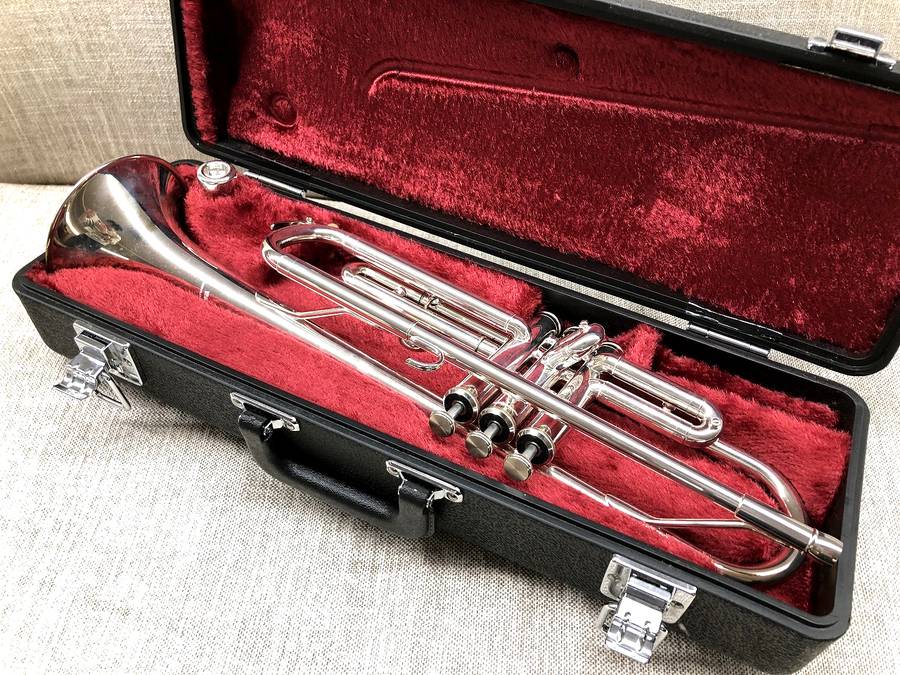 ヤマハのスチューデントモデルトランペット、YTR1335Sが買取入荷